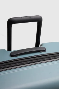 Icon Stripe 78cm Suitcase