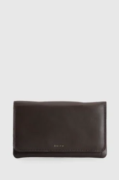 RFID Daisy Leather Travel Wallet